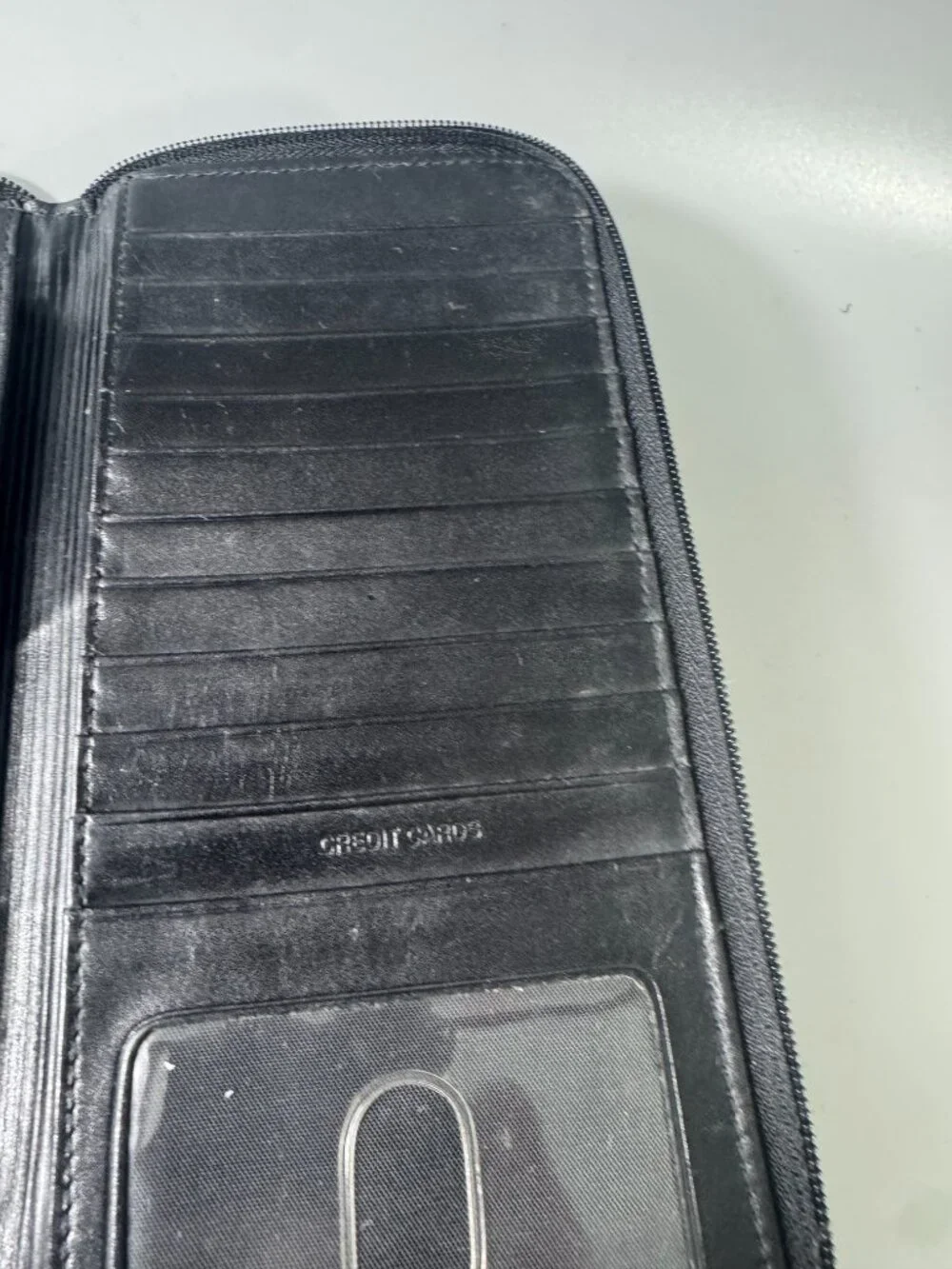 Vintage Dopp Butter Calf black leather zip-around travel organizer